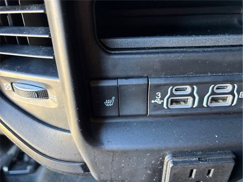 Used 2020 RAM 1500 Limited w/ Body Color Bumper Group image 40