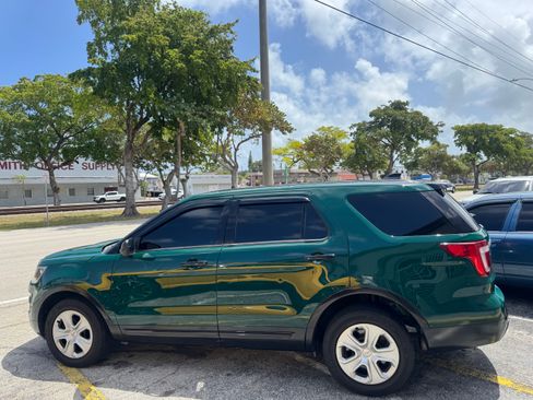 Used 2016 Ford Explorer image 5