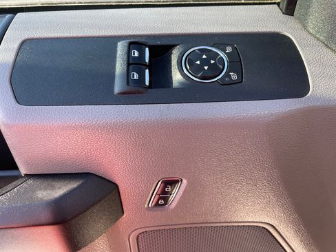 Used 2017 Ford F450 image 9