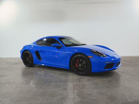 Used 2022 Porsche 718 Cayman S image 14