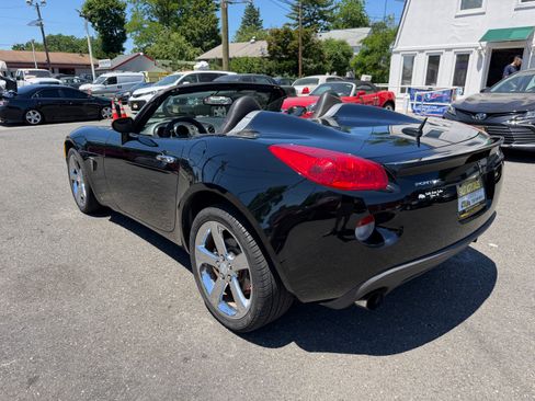 Used 2008 Pontiac Solstice GXP Convertible RWD image 22