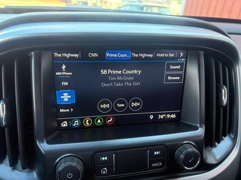 Used 2021 Chevrolet Colorado ZR2 image 16