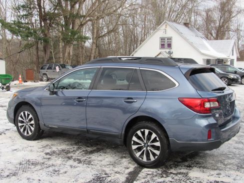 Used 2015 Subaru Outback 2.5i Limited image 7