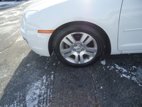 Used 2009 Ford Fusion SEL image 9