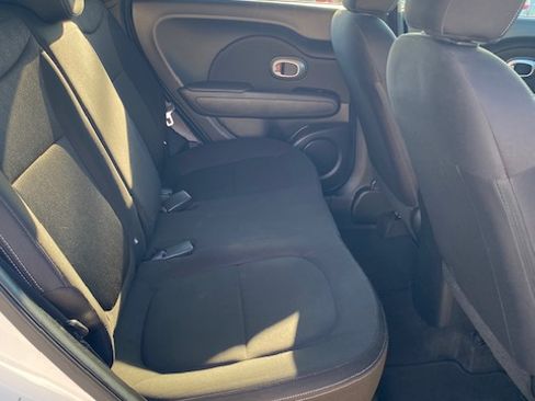 Used 2016 Kia Soul image 15