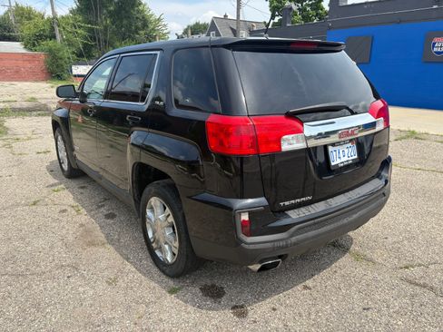 Used 2017 GMC Terrain SLE image 4