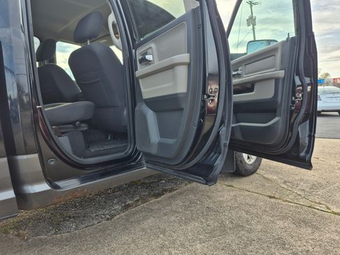 Used 2012 RAM 1500 Tradesman image 18
