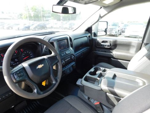 Used 2020 Chevrolet Silverado 2500 4x4 Crew Cab W/T image 9
