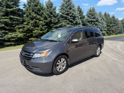 Used 2016 Honda Odyssey EX image 1