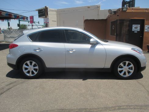 Used 2010 INFINITI EX35 EX35 Journey Sport Utility 4D RWD image 1