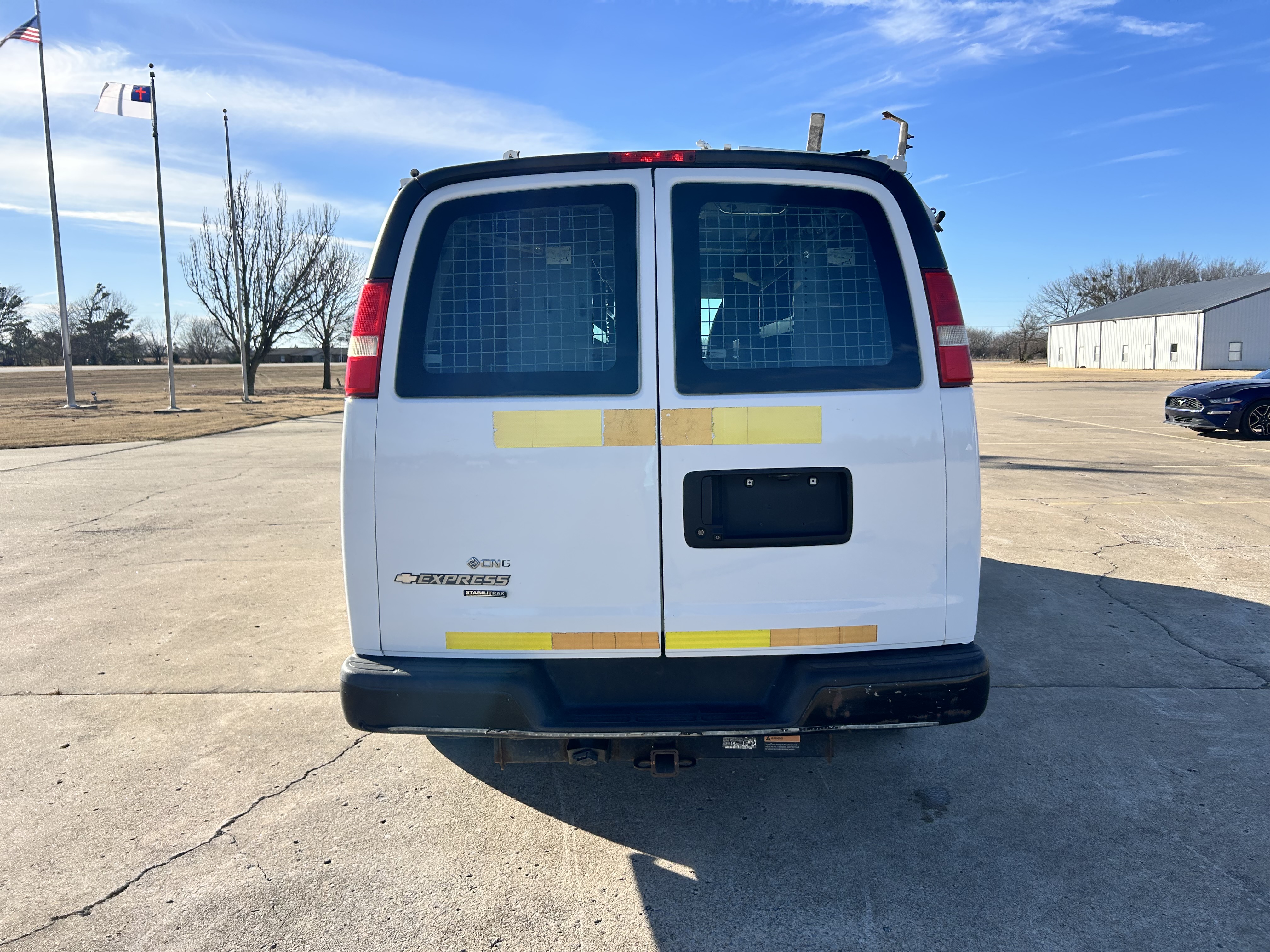 Used 2013 Chevrolet Express 2500 RWD image 6