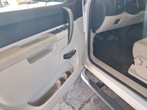 Used 2011 Chevrolet Silverado 1500 LTZ Z71 image 15