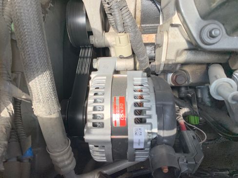 Used 2002 Dodge Caravan SE FWD image 8