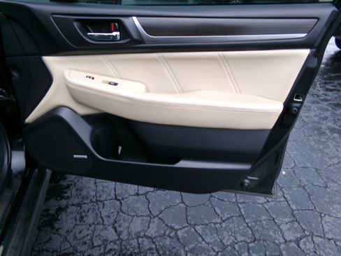 Used 2018 Subaru Legacy 2.5i Limited AWD/4WD image 13