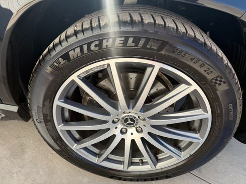 Used 2020 Mercedes-Benz GLS 580 image 26