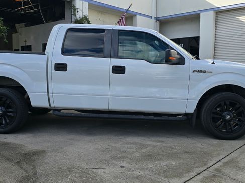 Used 2010 Ford F150 XLT image 5