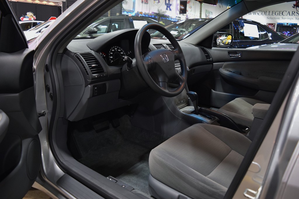 Used 2007 Honda Accord EX image 17