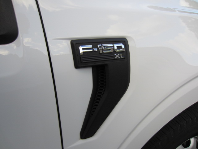 Used 2022 Ford F150 XL Pickup 2D 8 ft RWD image 10