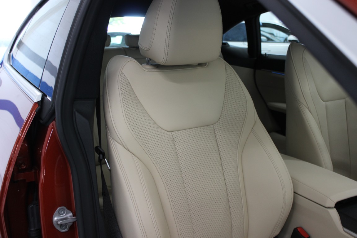 Used 2024 BMW i4 eDrive35 RWD image 43