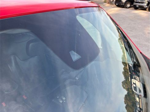 Used 2021 Jeep Renegade Limited image 12