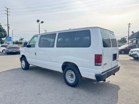 Used 2008 Ford E-150 and Econoline 150 XL image 4