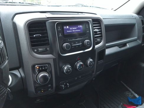 Used 2018 RAM 1500 ST image 8