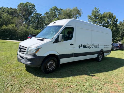 Used 2018 Mercedes-Benz Sprinter 2500 170 image 5