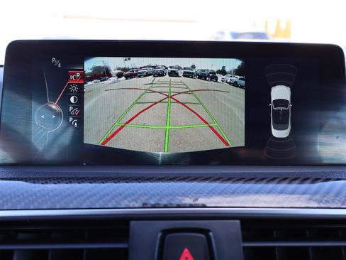 Used 2016 BMW M4 Competition image 29