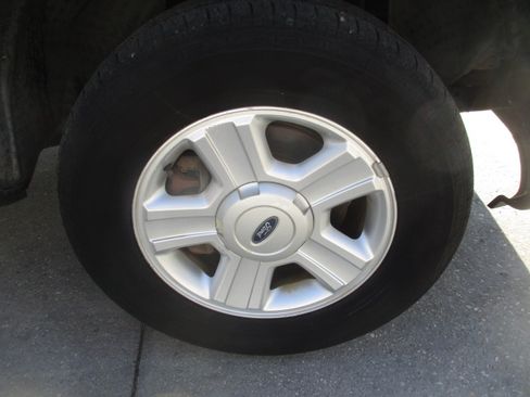 Used 2004 Ford F150 image 7