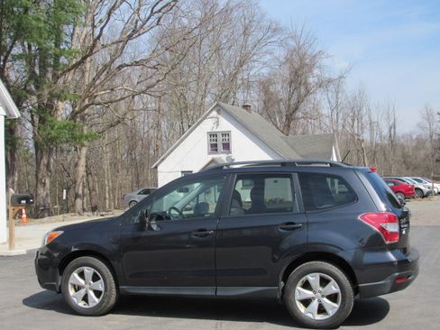 Used 2015 Subaru Forester 2.5i Premium image 4