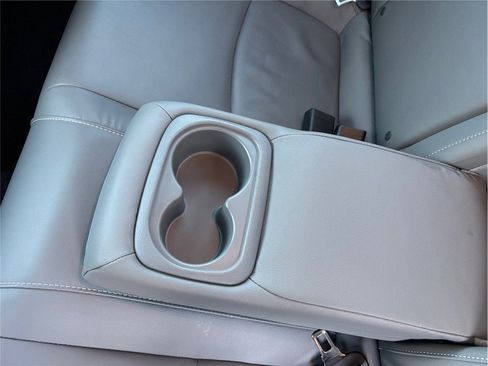 Used 2020 Honda Civic EX-L image 36