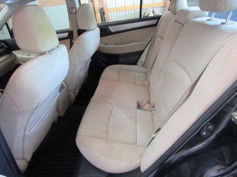 Used 2016 Subaru Legacy 2.5i AWD/4WD image 13