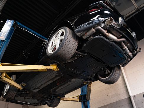 Used 1996 Porsche 911 Turbo image 76
