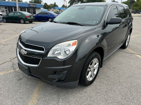 Used 2017 Chevrolet Equinox FWD LS image 1