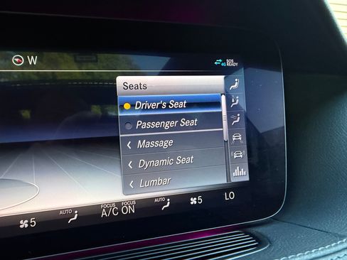 Used 2019 Mercedes-Benz S 560 Sedan image 13