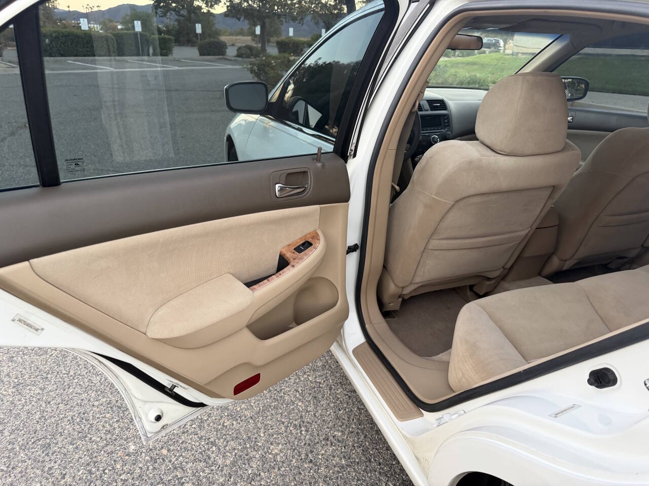 Used 2003 Honda Accord EX Sedan image 20