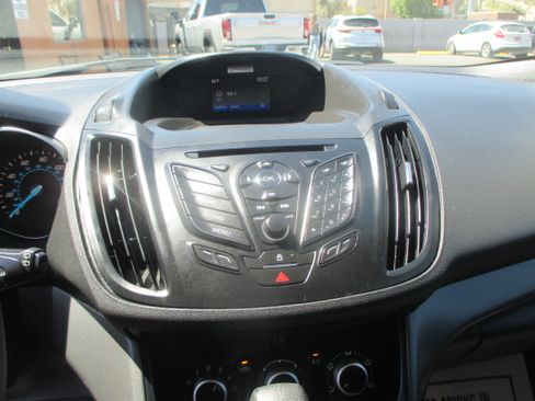 Used 2016 Ford Escape S Sport Utility 4D FWD image 7