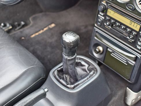 Used 2001 Toyota MR2 Spyder UNAVAIL RWD image 67