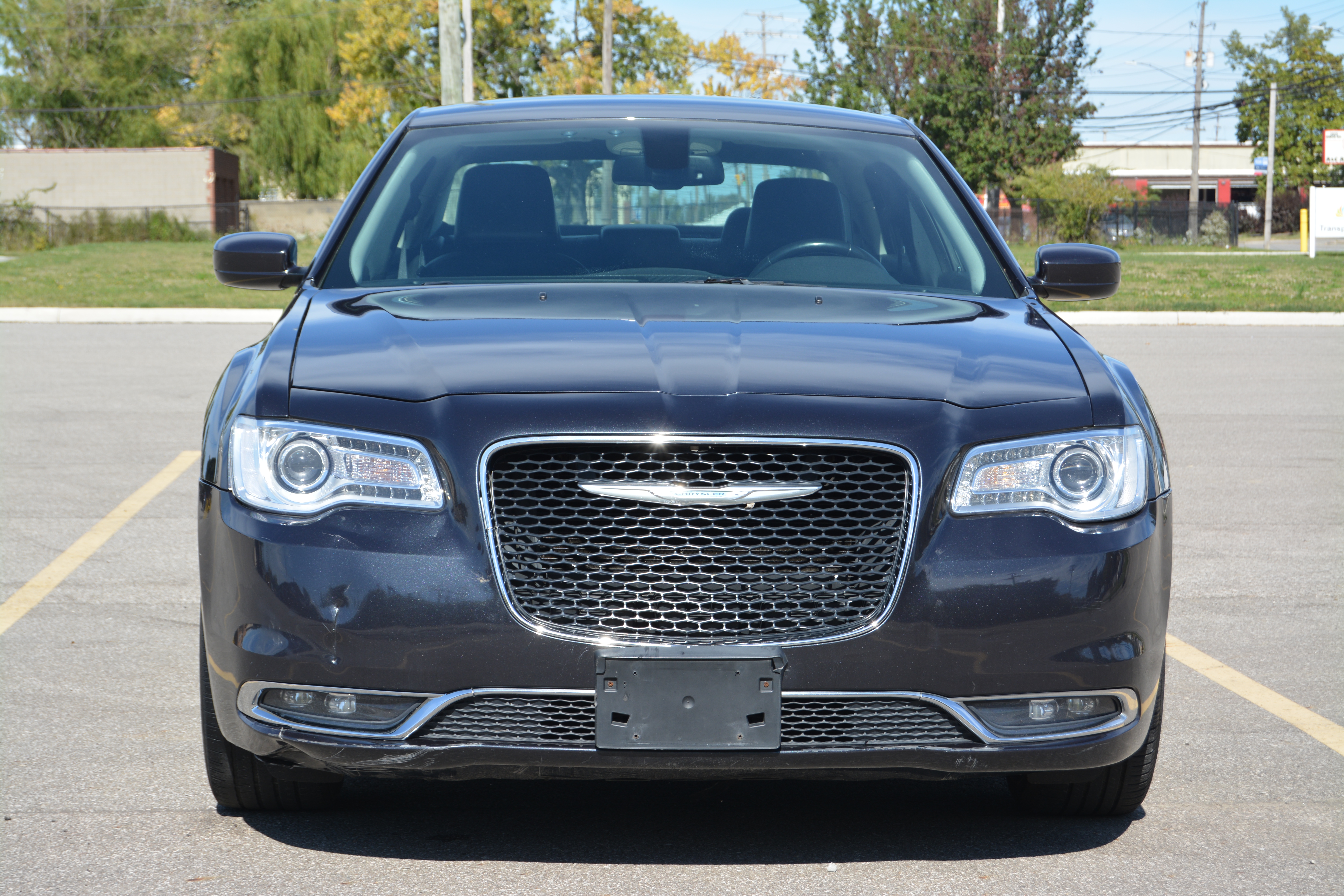 Used 2015 Chrysler 300 Limited AWD image 2