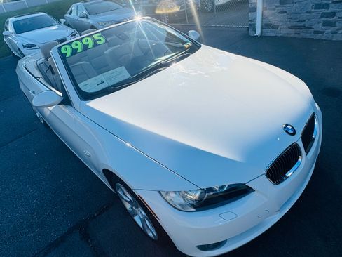 Used 2009 BMW 335i Convertible RWD image 2