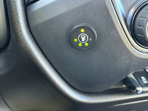 Used 2016 Chevrolet Silverado 1500 image 14