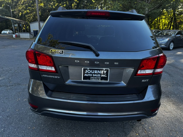 Used 2016 Dodge Journey FWD SXT image 4
