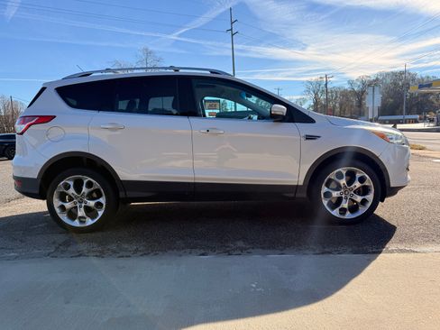 Used 2013 Ford Escape Titanium image 14