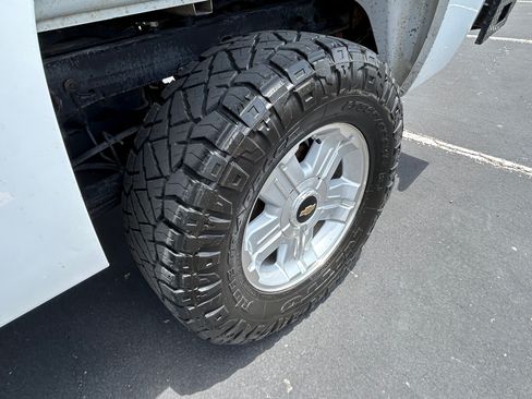 Used 2008 Chevrolet Silverado 1500 4x4 Extended Cab LTZ w/ Z71 image 22