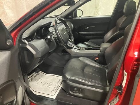 Used 2019 Land Rover Range Rover Evoque Landmark Edition image 2