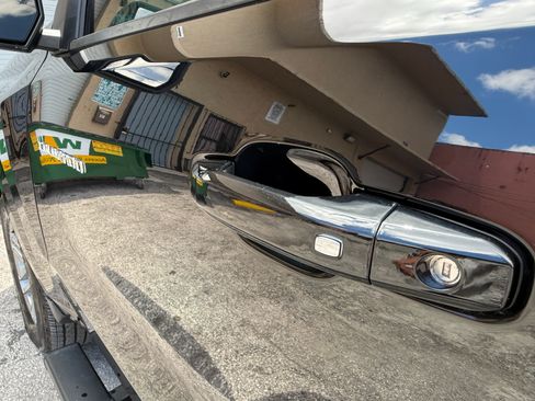 Used 2024 Chevrolet Colorado LT image 20