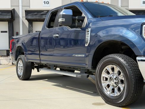 Used 2019 Ford F250 XLT image 3