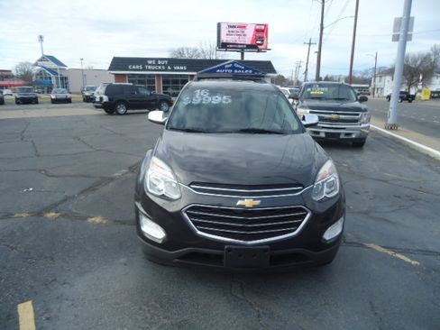 Used 2016 Chevrolet Equinox LT image 2