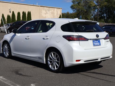 Used 2013 Lexus CT 200h image 6
