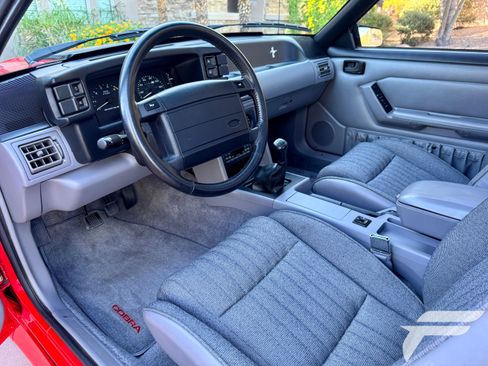 Used 1993 Ford Mustang Cobra Hatchback RWD image 76